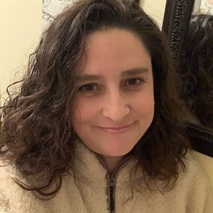 Meet your Posher, Dana